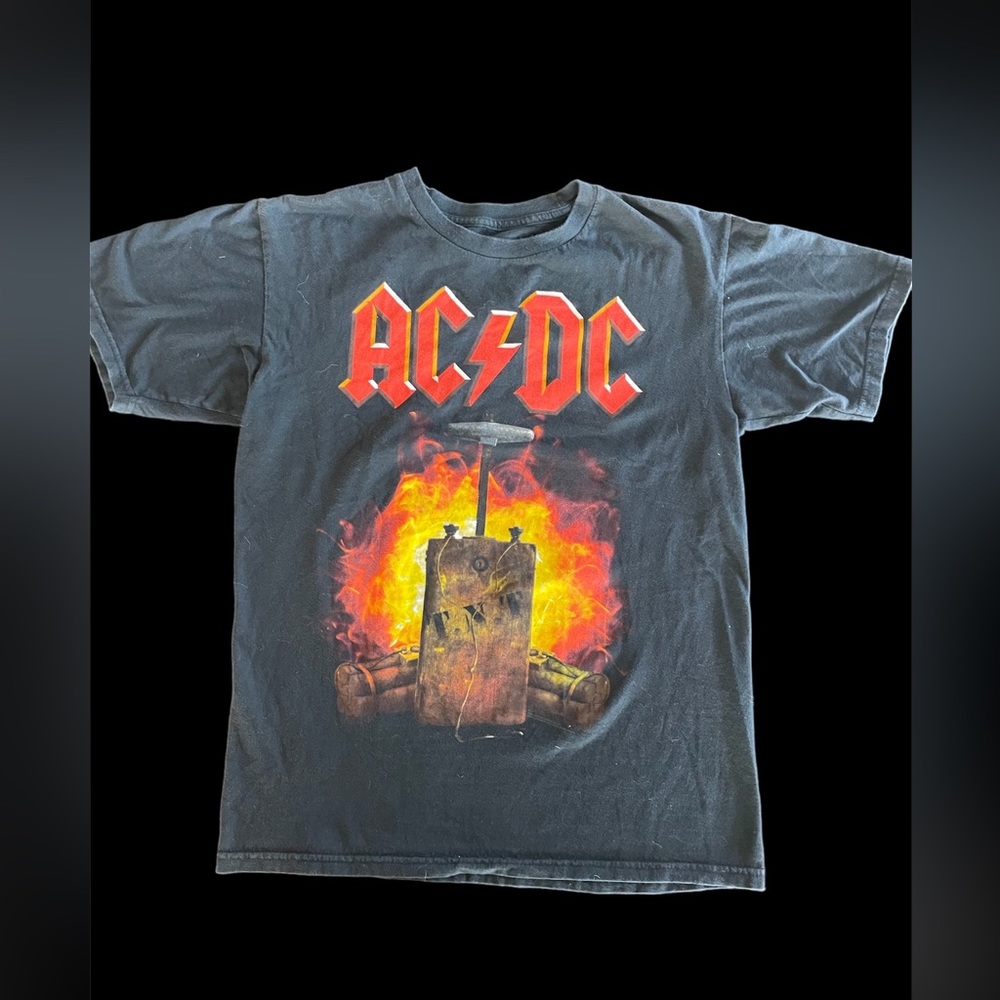 AC/DC TNT Dynamite Tee Shirt Size Small Black Classic Rock Band T Shirt